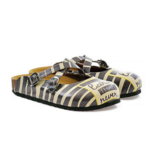 Black Better Late Than Never Clogs CAL111, Goby, CALCEO Clogs 
