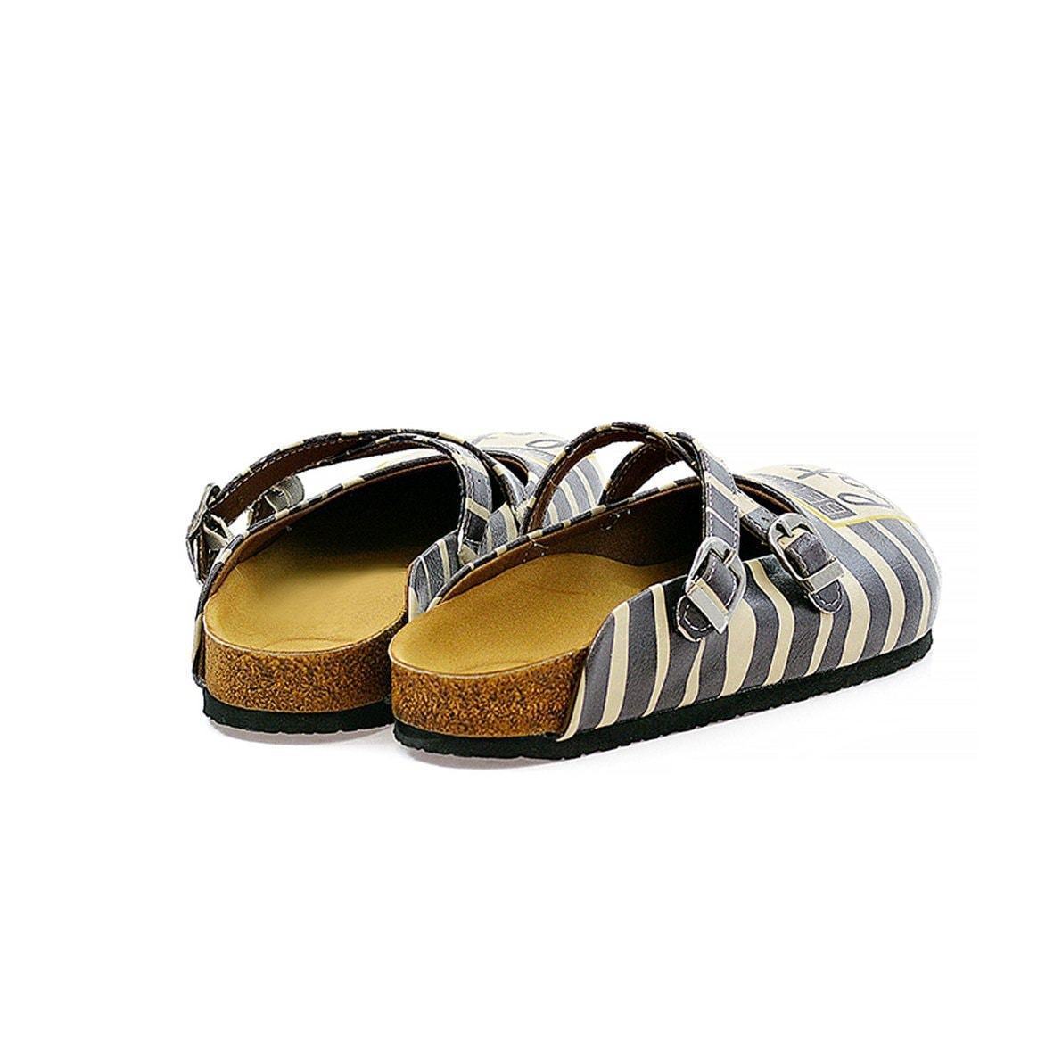 Black Better Late Than Never Clogs CAL111, Goby, CALCEO Clogs 